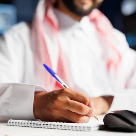 القضايا الإدارية